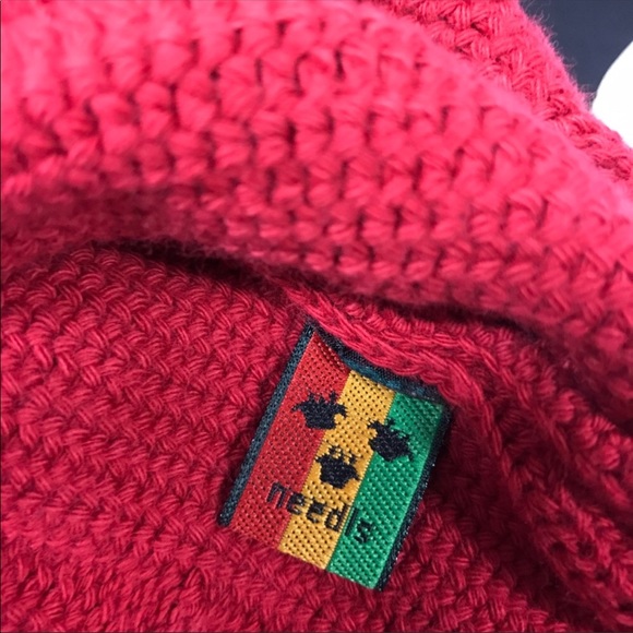 Small/medium Red Beanie Cap - Picture 2 of 6